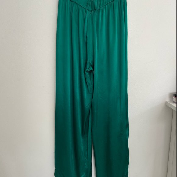 Free People Green Satin Pants Size Small - Picture 2 of 4